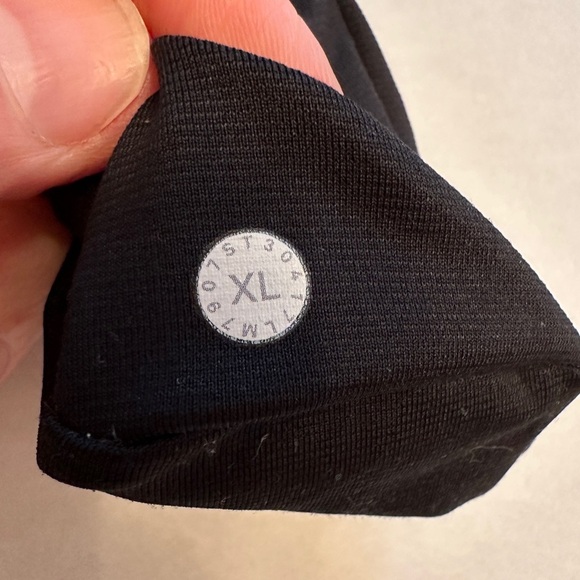 Lululemon Size XL SOLD!!! - Picture 3 of 7